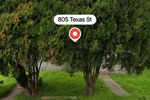 805 Texas St, Wharton, TX 77488 - Photo 6