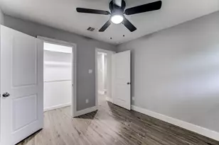 5535 Elm Springs Dr, Houston, TX 77048 - Photo 32