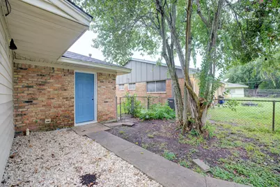 5535 Elm Springs Drive, Houston, TX 77048 - Photo 36