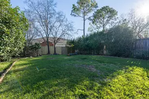 16127 Olive Glen Dr, Houston, TX 77082 - Photo 32