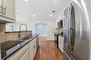 2019 Brimberry St, Houston, TX 77018 - Photo 18