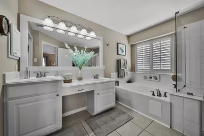 9514 Trailing Moss Drive, Houston, TX 77064 - Photo 20