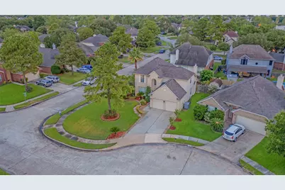 9514 Trailing Moss Drive, Houston, TX 77064 - Photo 38