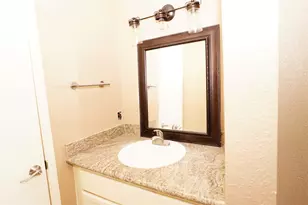 8405 Wilcrest Dr, Houston, TX 77072 - Photo 12