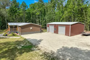 525 County Rd 1170, Kennard, TX 75847 - Photo 2