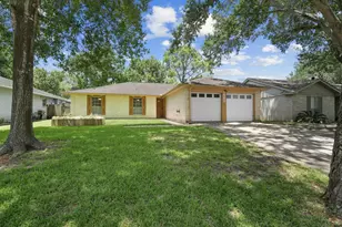 16306 Forest Bend Ave, Friendswood, TX 77546 - Photo 1