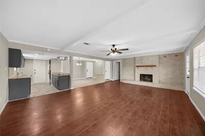 16306 Forest Bend Avenue, Friendswood, TX 77546 - Photo 6