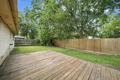 16306 Forest Bend Avenue, Friendswood, TX 77546 - Photo 14
