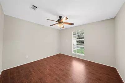 16306 Forest Bend Avenue, Friendswood, TX 77546 - Photo 12
