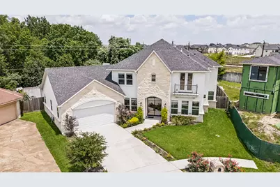 8002 N Circle Drive, Houston, TX 77071 - Photo 2