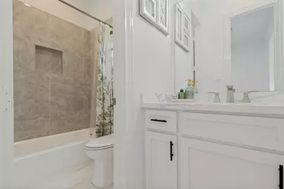 8002 N Circle Drive, Houston, TX 77071 - Photo 18