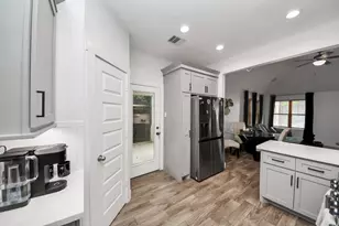 8349 Lenore St, Houston, TX 77017 - Photo 20