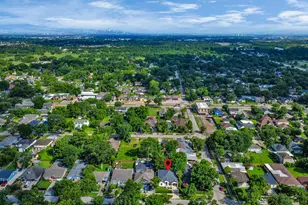 8349 Lenore St, Houston, TX 77017 - Photo 40