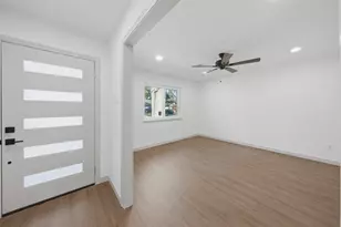 5002 Cedar Creek Dr, Dickinson, TX 77539 - Photo 4