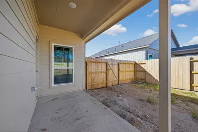 9718 Enclave Ridge Road, Willis, TX 77318 - Photo 34