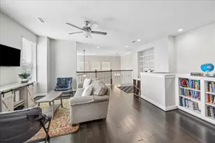 1702 Oak Leaf Pass Dr, Houston, TX 77055 - Photo 18