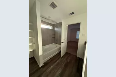 6007 Diamond Vista Court, Houston, TX 77373 - Photo 12