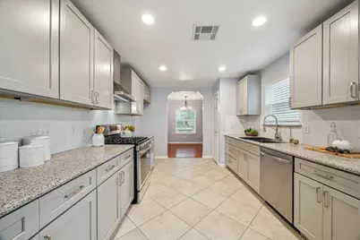 3402 Fox Court, Pearland, TX 77581 - Photo 10