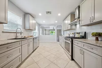 3402 Fox Court, Pearland, TX 77581 - Photo 8