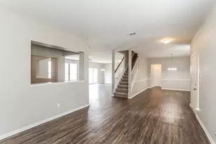 16318 Autumn Leigh Dr, Houston, TX 77083 - Photo 2