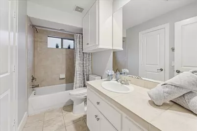 544 Bomar Street, Houston, TX 77006 - Photo 14