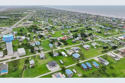 1966 Avenue G, Crystal Beach, TX 77650 - Photo 10