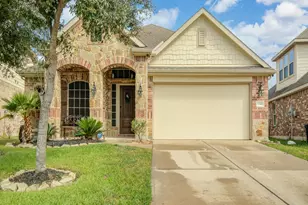 1346 Tee Time Ct, Crosby, TX 77532 - Photo 2