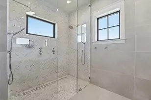 10818 Sweetwater Cove Blvd, Galveston, TX 77554 - Photo 18