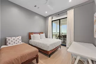10818 Sweetwater Cove Blvd, Galveston, TX 77554 - Photo 28