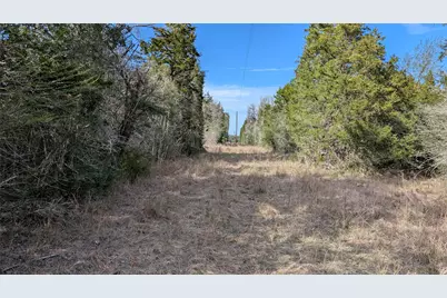 1001 County Road 126, Hallettsville, TX 77964 - Photo 14