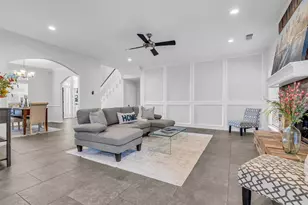 11727 Pecan Creek Dr, Houston, TX 77043 - Photo 14