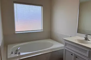 12534 Ridgecrest Dr, Willis, TX 77318 - Photo 10