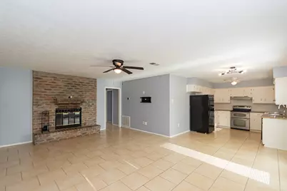 4210 Cork Lane, Deer Park, TX 77536 - Photo 4
