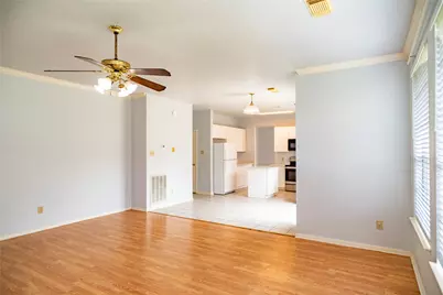 219 Birch Hill Drive, Sugar Land, TX 77479 - Photo 4