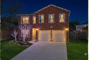 2712 Woodspring Acres Dr, Houston, TX 77345 - Photo 2