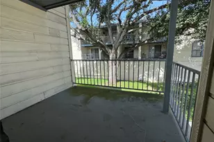 4001 Nasa Pkwy, El Lago, TX 77586 - Photo 12