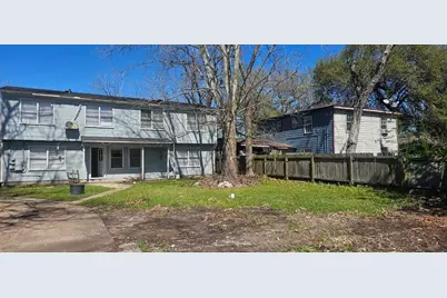 1217 3rd Avenue N, Texas City, TX 77590 - Photo 1