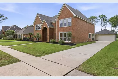 2312 Pebble Beach Drive, League City, TX 77573 - Photo 4