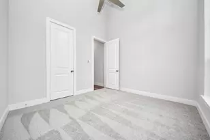 26907 Southwick Vly Ln, Spring, TX 77389 - Photo 8