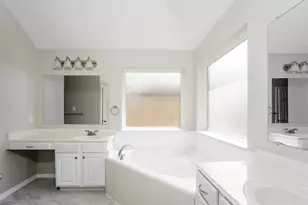 2442 Chuckberry St, Houston, TX 77080 - Photo 12