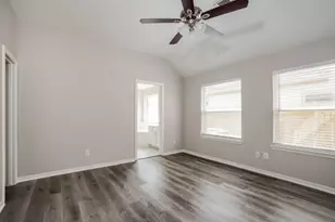 2442 Chuckberry St, Houston, TX 77080 - Photo 10