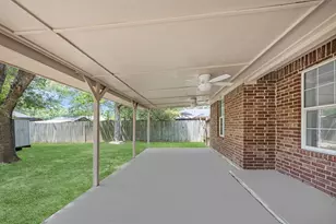 1002 Shell Ave, Cleveland, TX 77327 - Photo 22