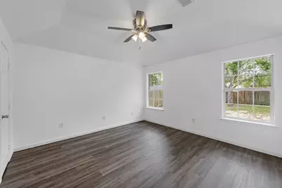 1002 Shell Avenue, Cleveland, TX 77327 - Photo 10