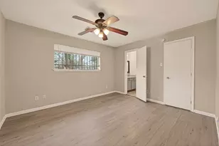 12811 Roandale Dr, Houston, TX 77048 - Photo 18