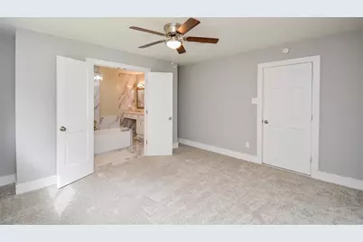 8518 Braesview Lane, Houston, TX 77071 - Photo 22