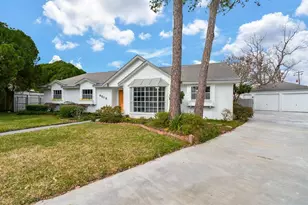 8518 Braesview Ln, Houston, TX 77071 - Photo 1