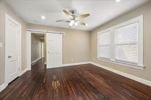 12 Greenwood St, Houston, TX 77011 - Photo 6