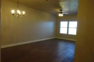 4918 Landward Ln, Houston, TX 77066 - Photo 2