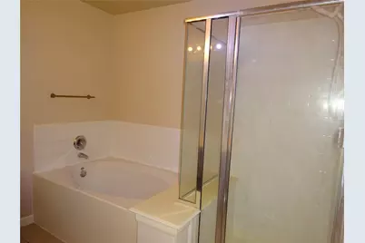 4918 Landward Lane, Houston, TX 77066 - Photo 10