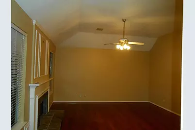 6 Windfern Place, The Woodlands, TX 77382 - Photo 6